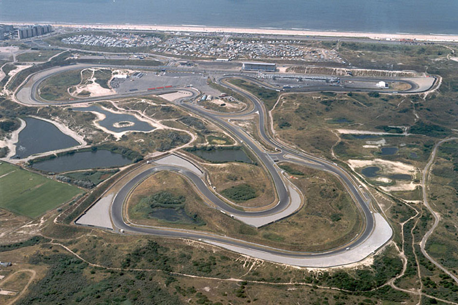 Circuit de Zandvoort : Tilke_TZ-F-RT-L-000_Aerial_View