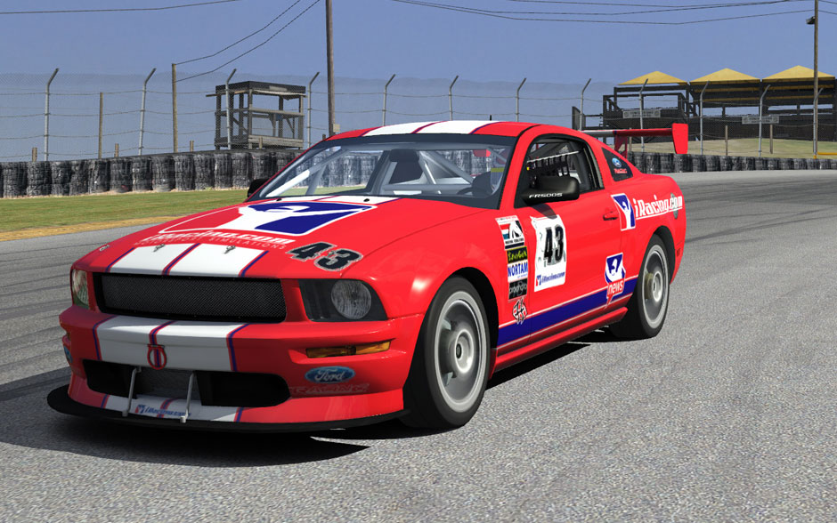 Mustang FR500S sur Mid-Ohio